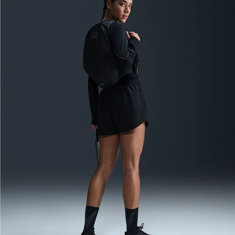 Nike Dri-FIT Tempo Women's Brief-Lined
Running Shorts Black - Picture 3 of 11